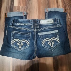 Like new Rock revival capris